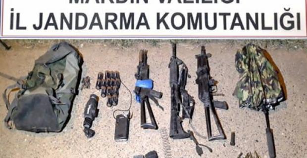 3 teröristin etkisiz hale getirildiği operasyonda mühimmat ele geçirildi