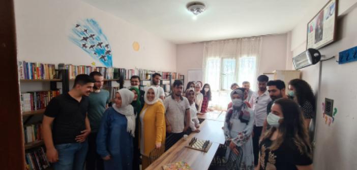 Köy Okuluna 5 bin kitap desteği