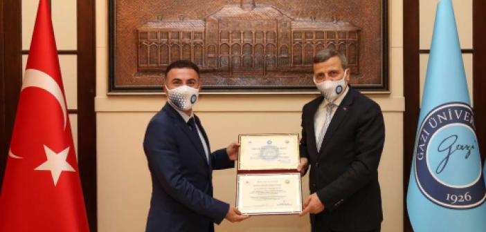 Rektör Demir Gazi Üniversitesi Rektörü Yıldız’ı ziyaret etti​
