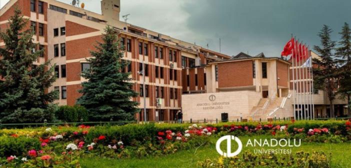 YENİ! Anadolu Üniversitesi 2021 Boş kontenjan ve Taban Puanları (Son 4 Yıl) Başarı Sıralamaları