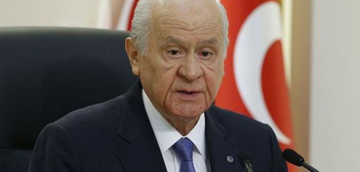 Devlet Bahçeli kimdir, nerelidir, kaç yaşındadır? Devlet Bahçeli ne zaman doğdu? Devlet Bahçeli hangi görevlerde buldu, geçmişi?