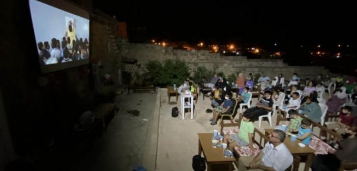 80'li yıllardaki açık hava sinema keyfini yeniden yaşadılar