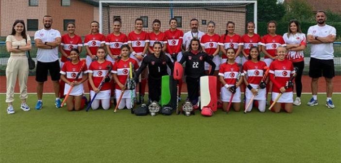 Avrupa Hokey Şampiyonası 3'te heyecan başladı