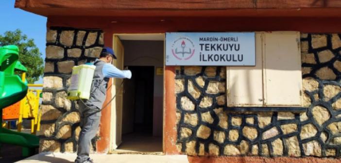 Mardin Büyükşehir Belediyesi Okulları Dezenfekte Ediyor