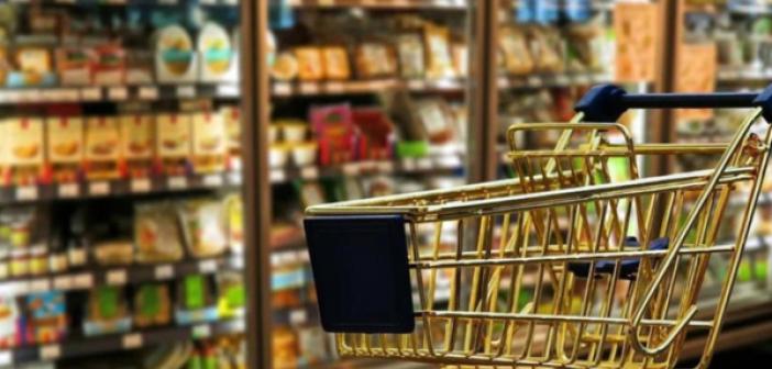Türkiye'nin önde gelen zincir marketinde skandal! Nugget paketini açan vatandaş büyük bir şok yaşadı