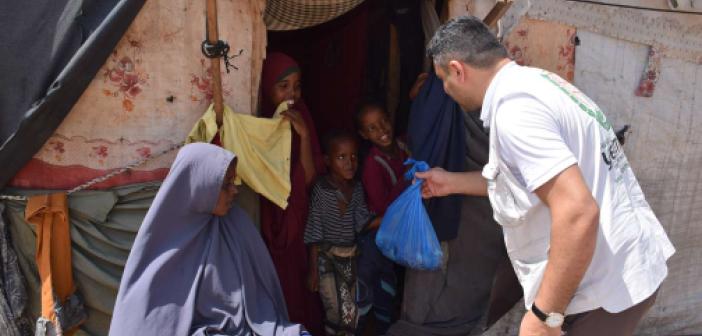 Avrupa Yetim Eli, Somali’deki yetim ve muhtaçlara kırmızı et yardımında bulundu