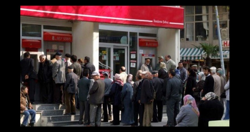 Maaş tarihleri değişti! İşte yeni tarihler...