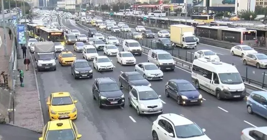 TÜİK: Ekimde 184 bin 767 aracın trafiğe kaydı yapıldı
