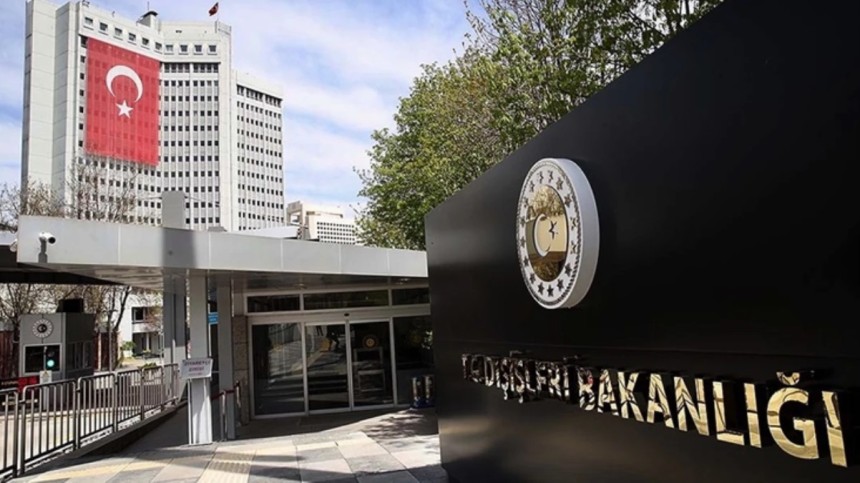İsrail'in İran'a saldırı sonrası Türkiye'den 2 ülke için çağrı