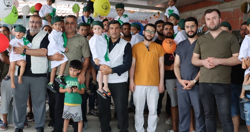 Avrupa Yetim Eli, Kuzey Makedonya'da yüzlerce çocuğu sünnet ettirdi