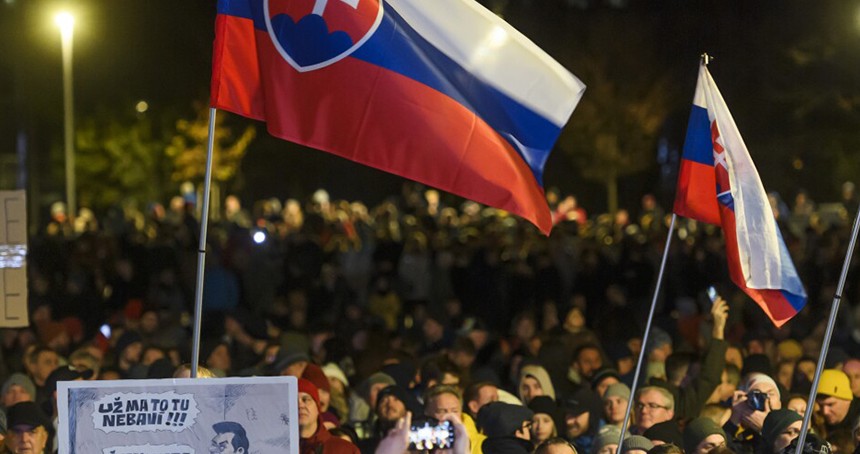 Slovakya'da Başbakan Fico karşıtı protesto