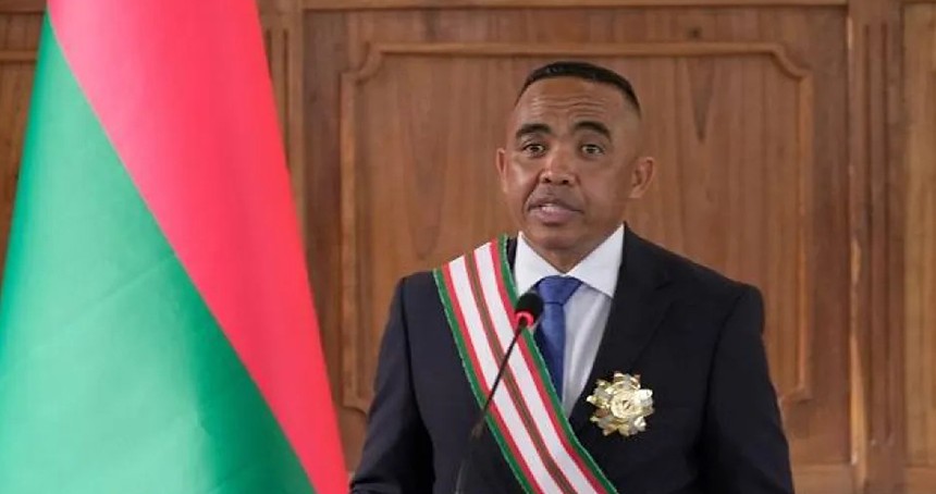 Madagaskar'da Randrianirina, geçiş dönemi cumhurbaşkanı oldu