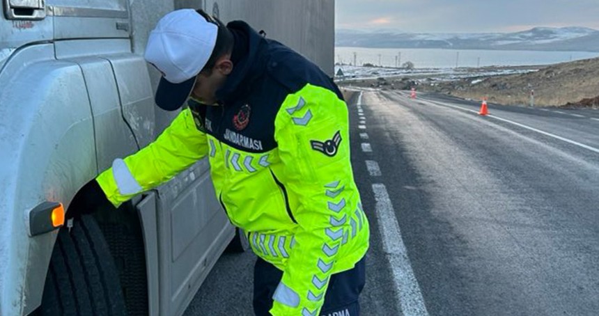 Ardahan’da kış lastiği uyarısı