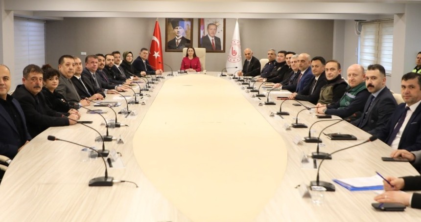 Bartın’da yoğun kar yağışı öncesi hazırlık toplantısı yapıldı