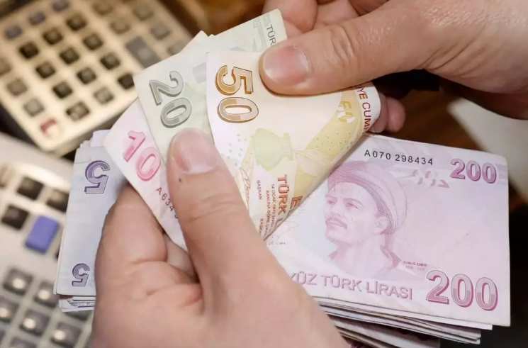 SSK ve Bağkur emeklisinin kök maaş hesabı değişti: İşte yeni zam tablosu