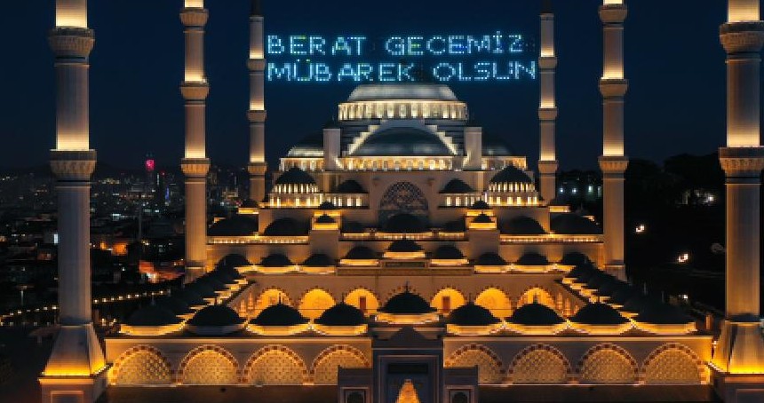 Berat Kandili nedir? Berat Kandilinin dinimizdeki yeri ve önemi nedir?