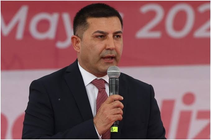 CHP'li Belediye Başkanı gözaltına alındı