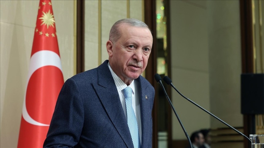 Cumhurbaşkanı Erdoğan: Kıymetli öğretmenlerimize karşı şiddete toleransımız yoktur