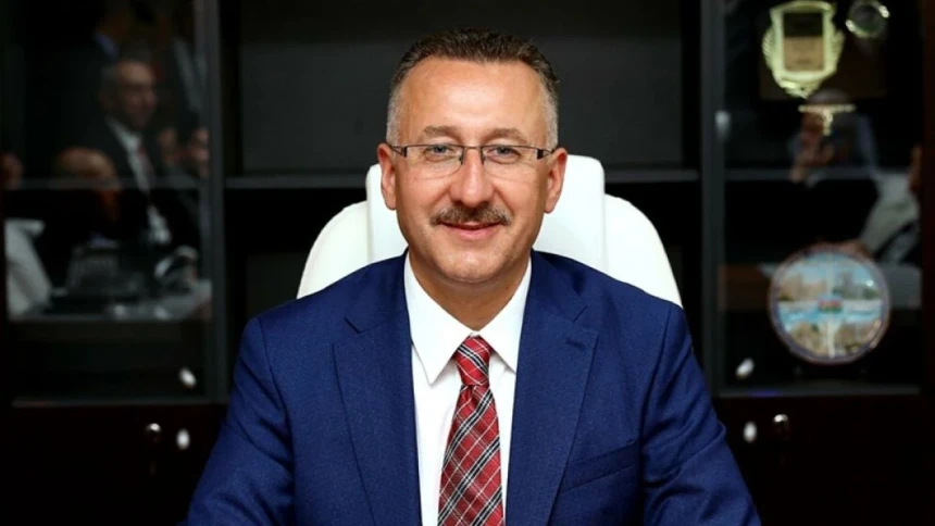 AK Partili Belediye Başkanı istifa etti