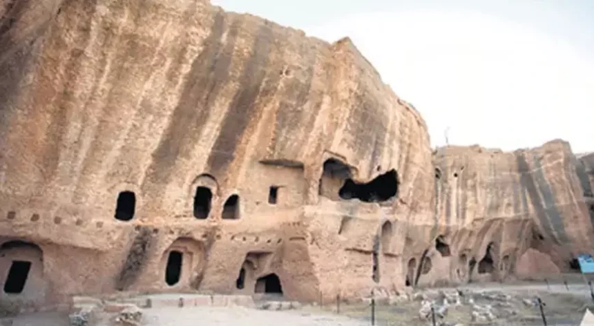 7. Mardin Bienali’nin sanatçı listesi ve program detayları belli oldu
