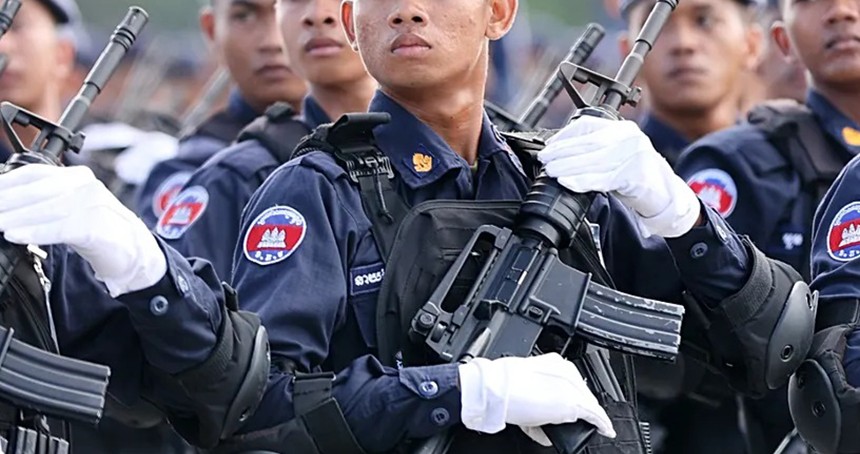 Tayland ile yaşanan çatışmaların ardından Kamboçya'dan askerlik kararı