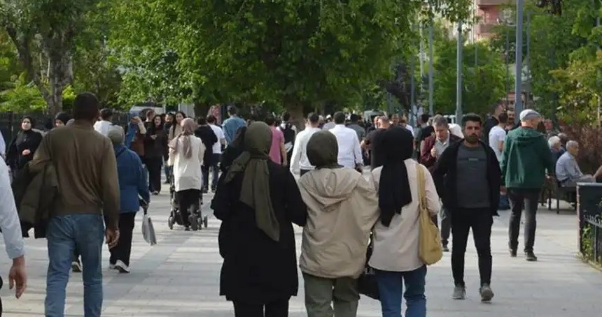 Zihin yaş aldığı için değil; durağanlaştığı için yaşlanır!
