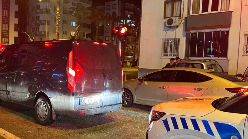 Sitede silahlı saldırı: 1 ağır yaralı