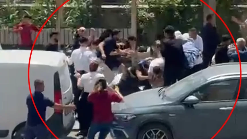 İki aile arasında taşlı, sopalı, bıçaklı kavga: 8 yaralı