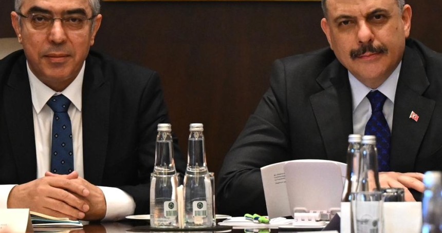 Bakan Çiftçi, Cumhurbaşkanlığı Hukuk Politikaları Kurulu Başkanvekili Uçum ile bir araya geldi