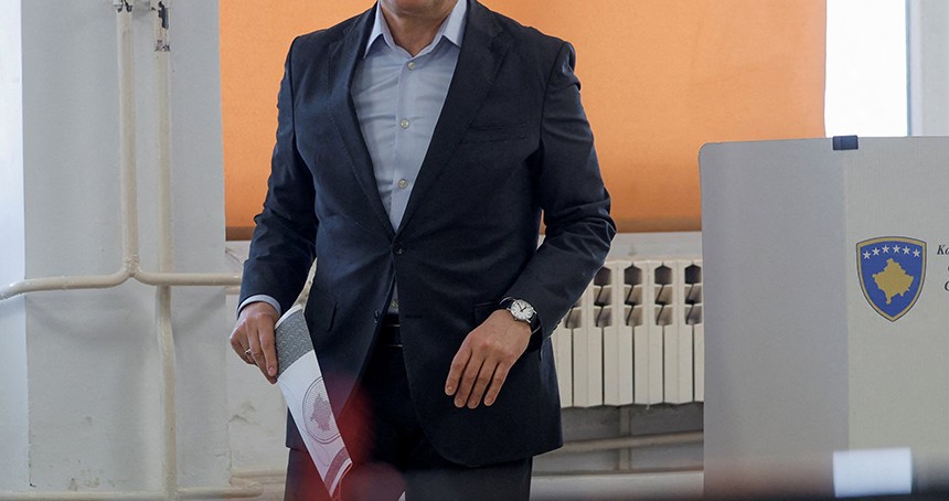 Kosova'da erken seçimi Başbakan Kurti’nin partisi kazandı