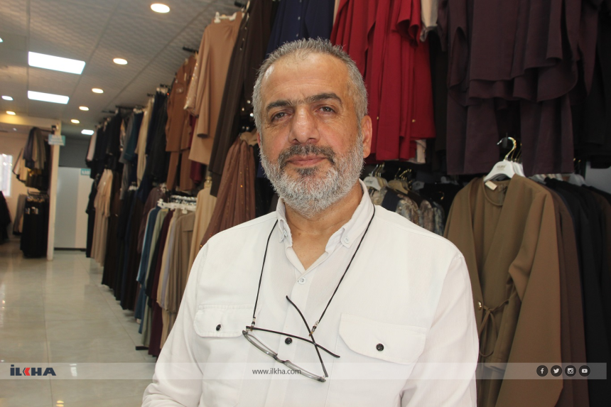 Tesettür giyim mağazası işletmecisi Kurt: Tesettür sadece bir kıyafetten ibaret değildir