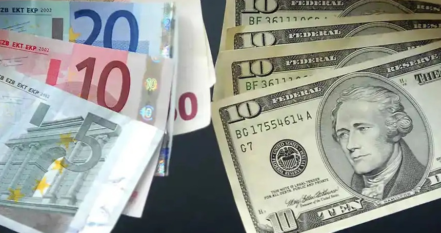 Dolar ve Euro güne yükselişle başladı