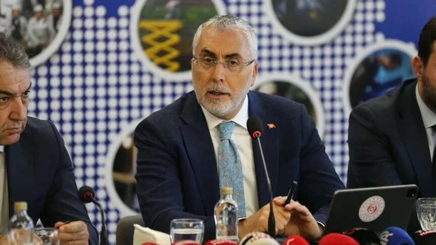 Bakan Işıkhan: Güçlü ekonomi güçlü üretimle mümkün
