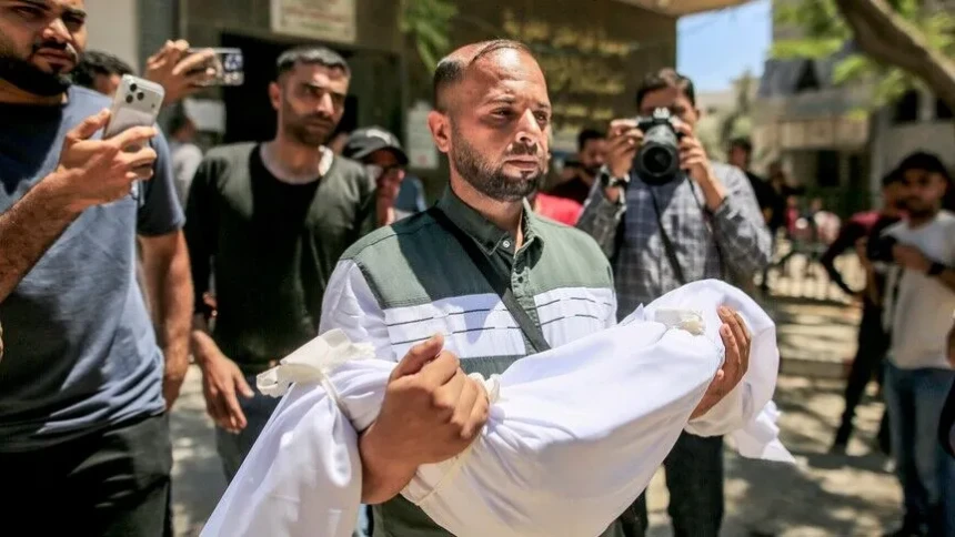 İsrail'in ateşkese rağmen Gazze'ye saldırılarında 8 yaşında bir çocuk hayatını kaybetti