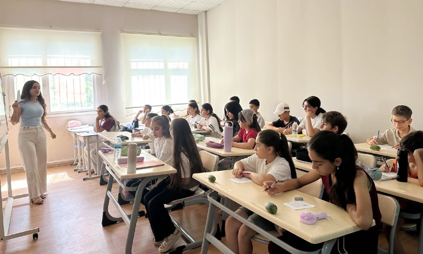 Kızıltepe Belediyesi İngilizce Kursları Devam Ediyor