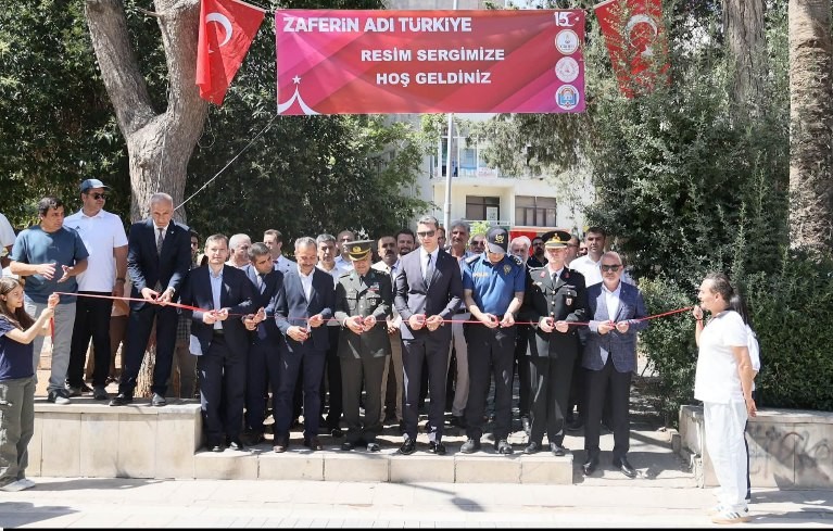 Kızıltepe'de 15 Temmuz Resim Sergisi etkinliği