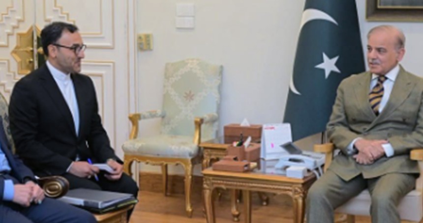 Pakistan Başbakanı Şerif, İran İçişleri Bakanı Mumini ile bölgesel gelişmeleri görüştü