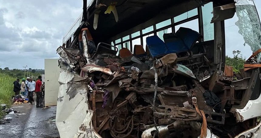 Kamerun'da otobüs kazası: 16 ölü