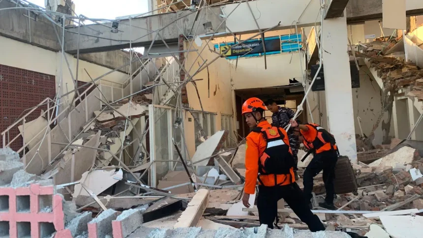 7,7 büyüklüğünde deprem meydana geldi!