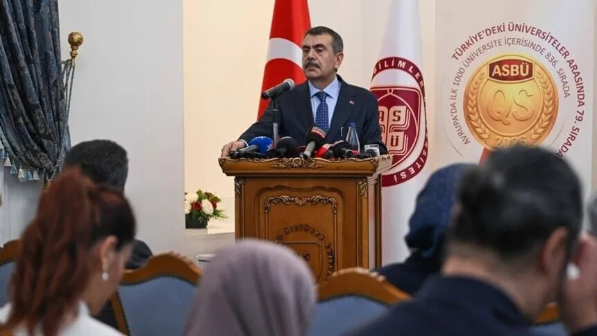 Milli Eğitim Bakanı Tekin: Milli ve manevi değerleri müfredatın bir parçası haline dönüştürdük