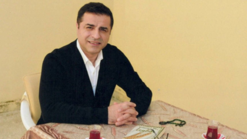 Selahattin Demirtaş'tan sürpriz çıkış