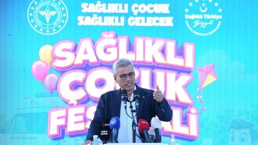 Bakan Memişoğlu: 357 Sağlıklı Hayat Merkezi'nde çocuk gelişimcisi, sosyolog, psikolog ve diyetisyen bulunuyor