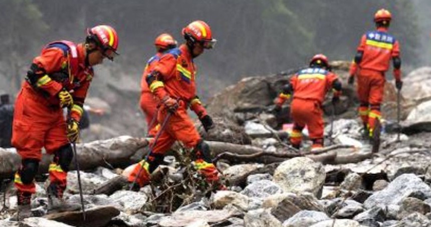 Nepal'deki sel felaketinde hayatını kaybedenlerin sayısı 1355'e yükseldi