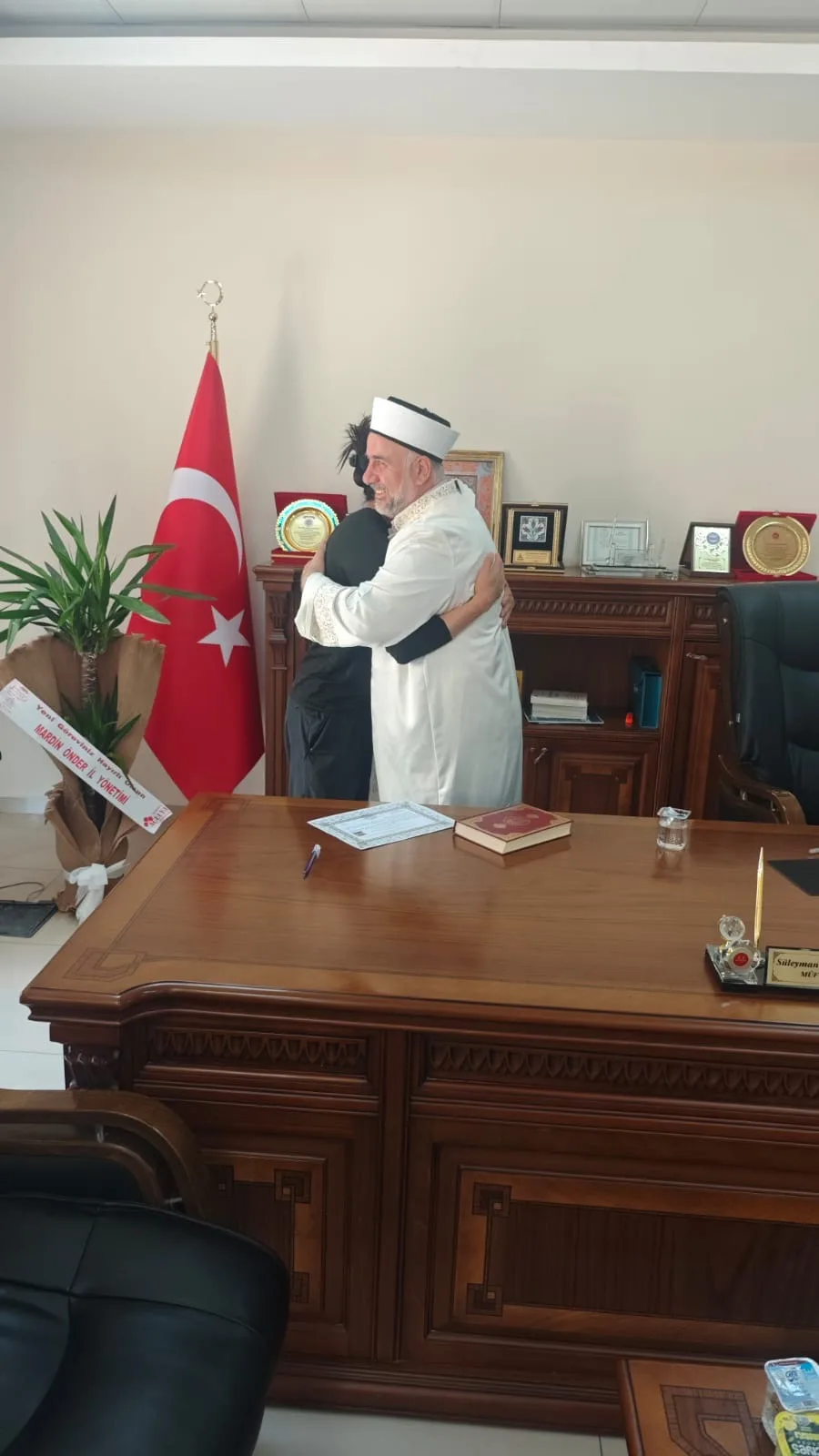 Mardin’e Gezmeye Geldi, İslam’ı Seçerek Abdullah İsmini Aldı
