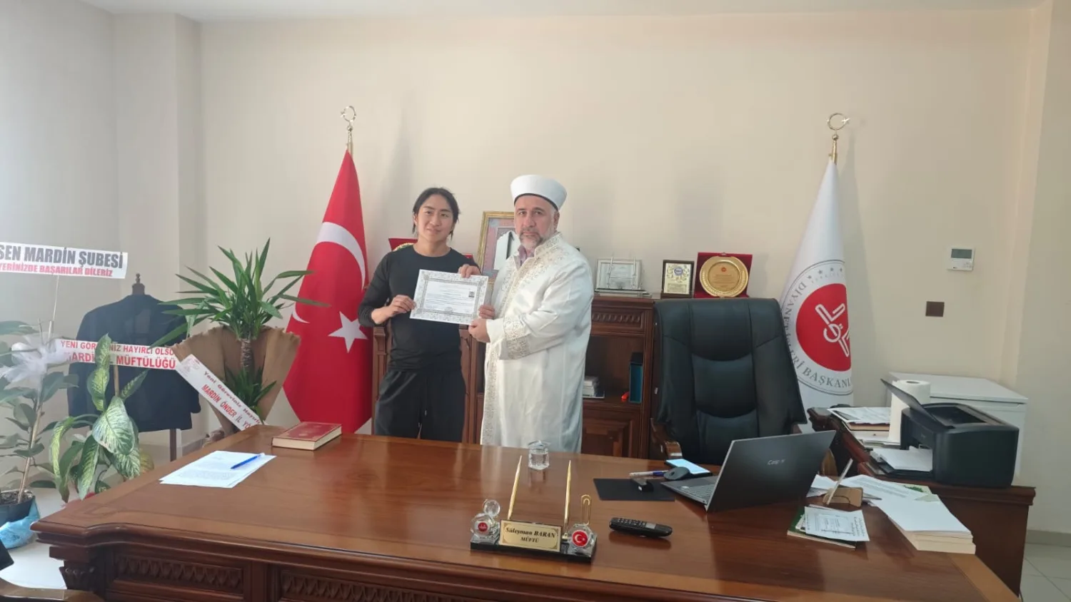 Mardin’e Gezmeye Geldi, İslam’ı Seçerek Abdullah İsmini Aldı
