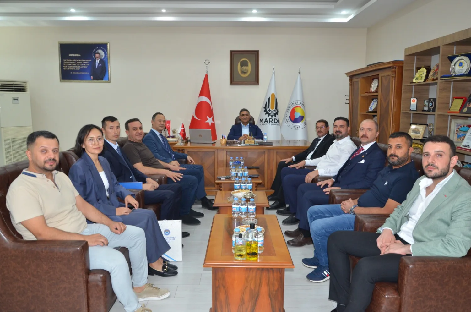 İŞ DÜNYASINA ORTA ASYA KAPILARI AÇILIYOR