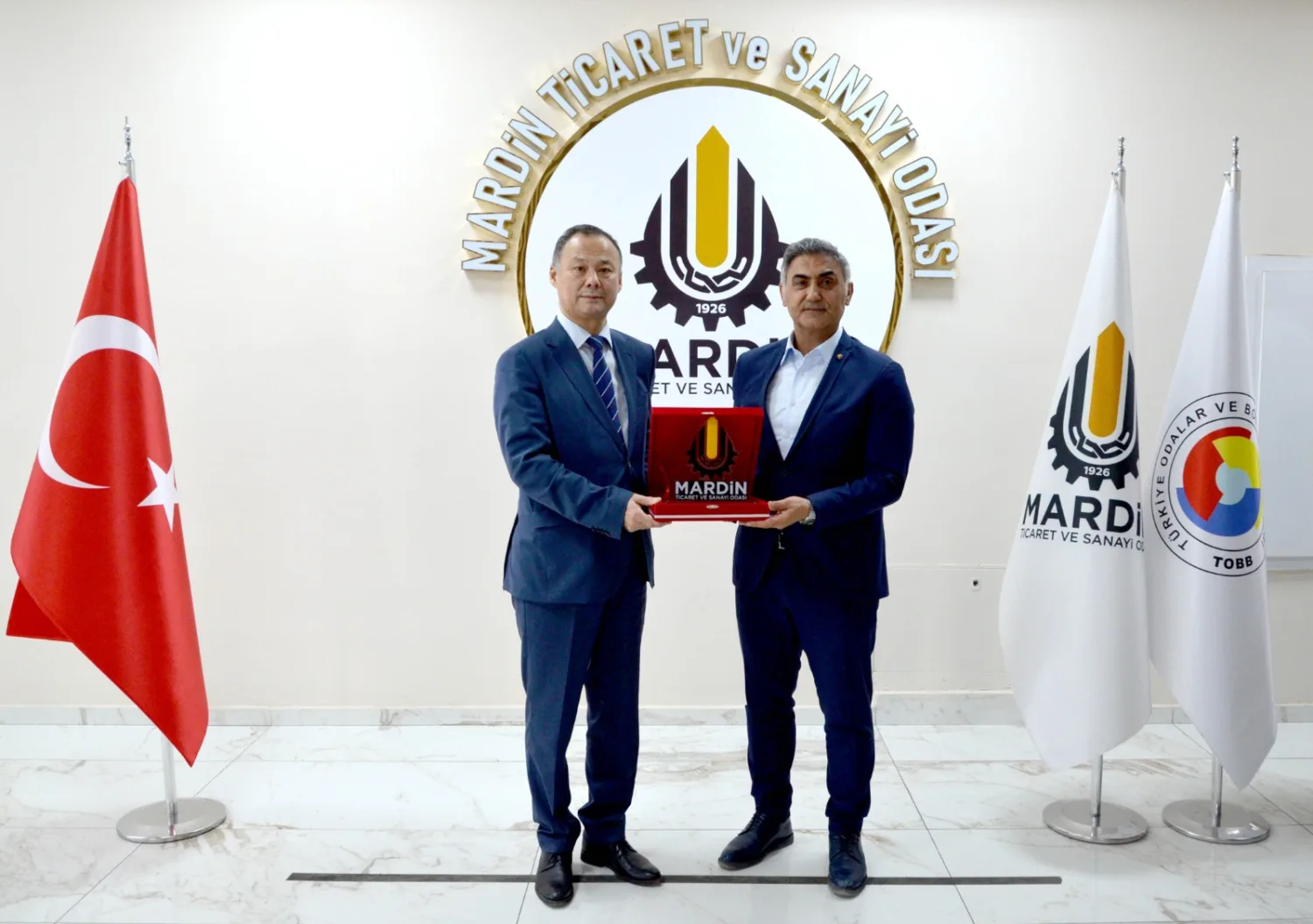 İŞ DÜNYASINA ORTA ASYA KAPILARI AÇILIYOR