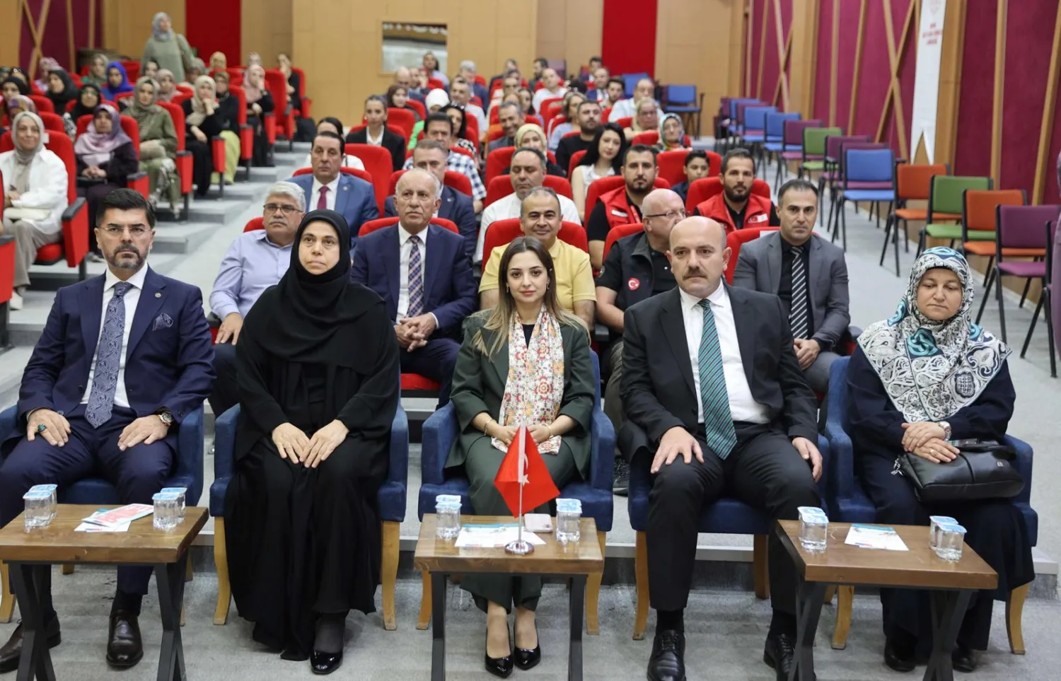 Koruyucu aile hizmeti tanıtıldı