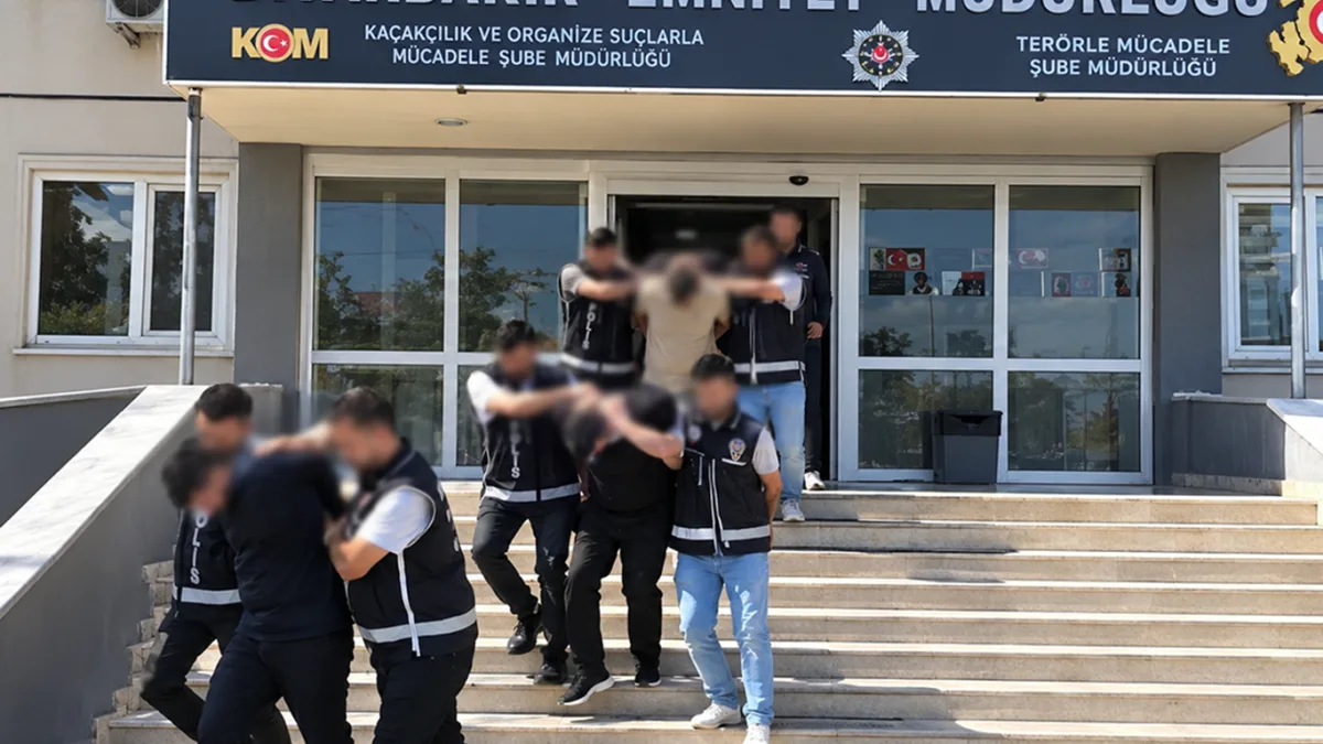 Diyarbakır'da Daltonlar suç örgütüne operasyonunda 8 şüpheli tutuklandı