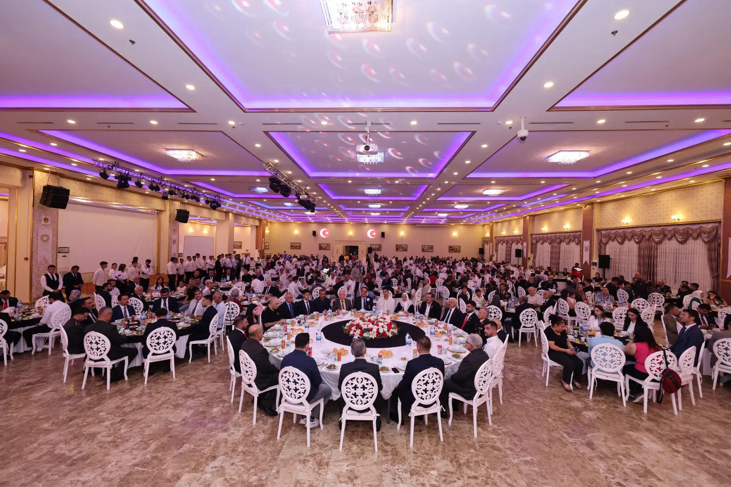 Mardin’de Kahraman Gaziler ve Aileleri Onuruna Program Düzenlendi